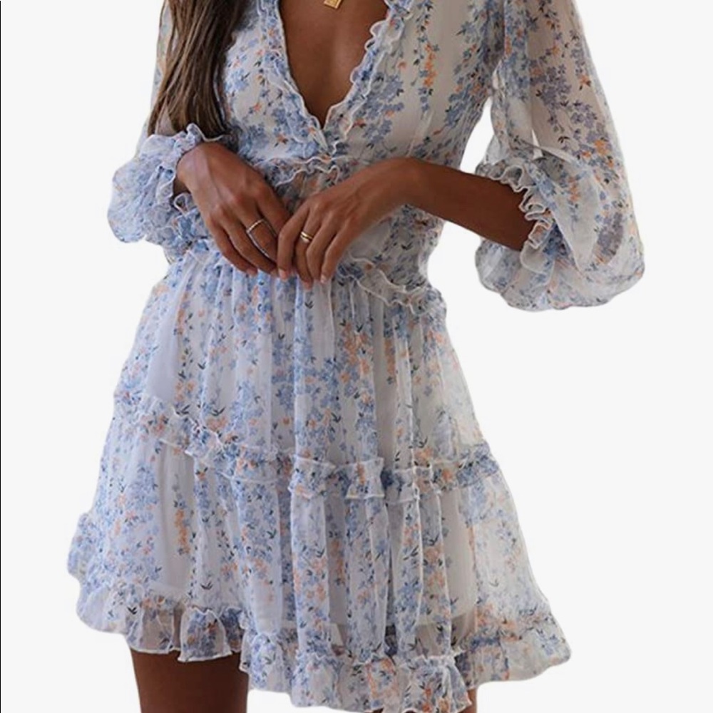 Chiffon flower dress - Picture 2 of 5